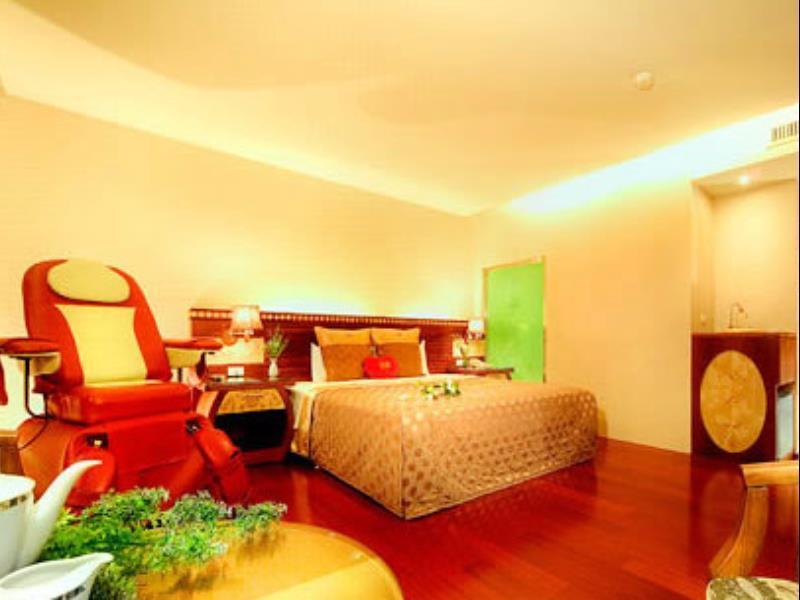 England Business Motel Yilan Dış mekan fotoğraf