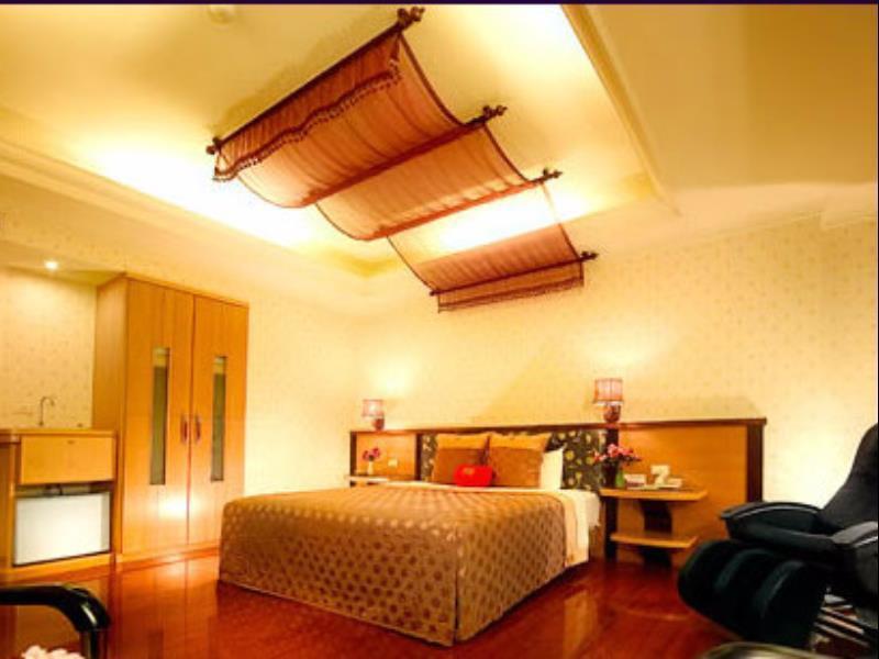 England Business Motel Yilan Dış mekan fotoğraf